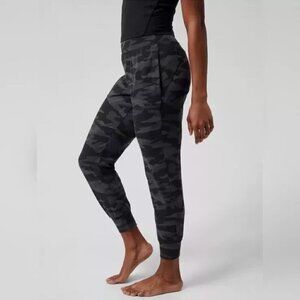 Athleta Salutation Jogger Camo Gray Black High Rise Soft Yoga Workout Pant Small